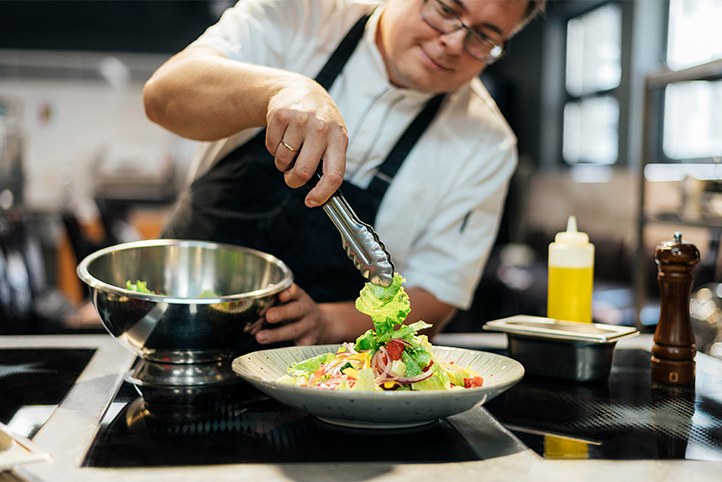 salad presentation