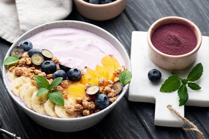 صناعة سموثي من فائض الفواكه smoothie from leftovers