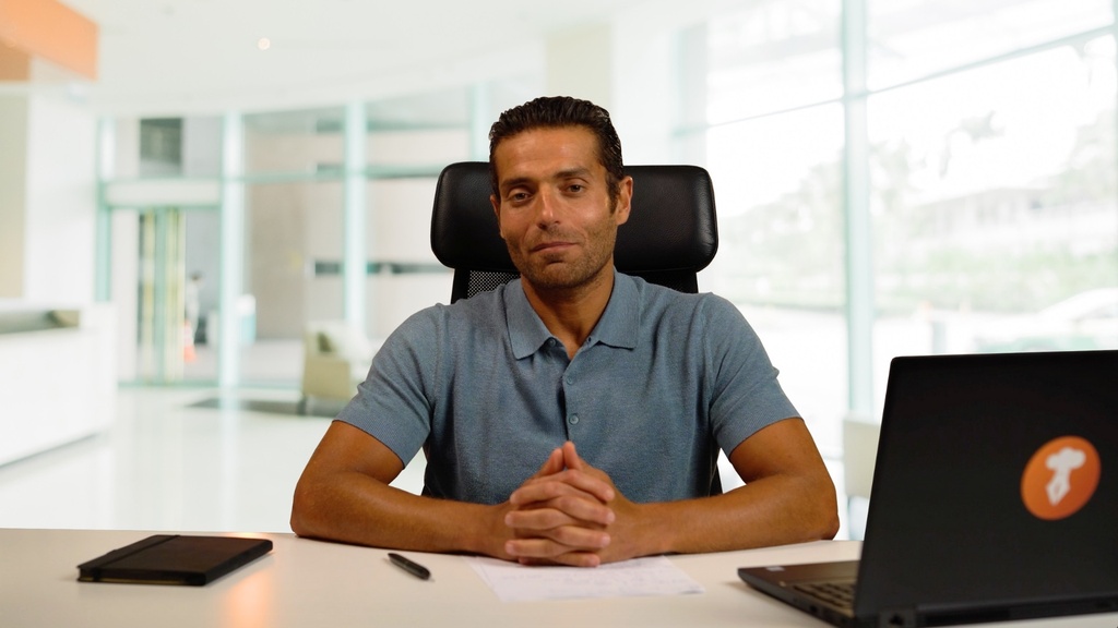 دور التكنولوجيا والذكاء الاصطناعي في تشغيل المطاعم